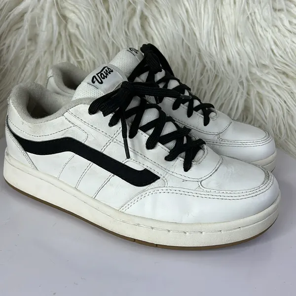 Vans “Lani” size 8 leather vintage white black - Image 3