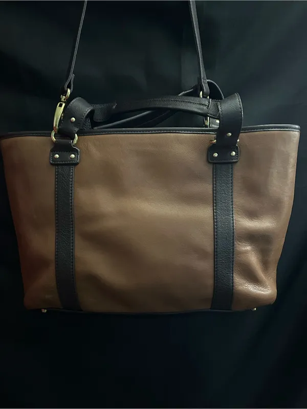Stone Mountain Two-Tone Brown Tote Shoulder Travel Bag - Image 2