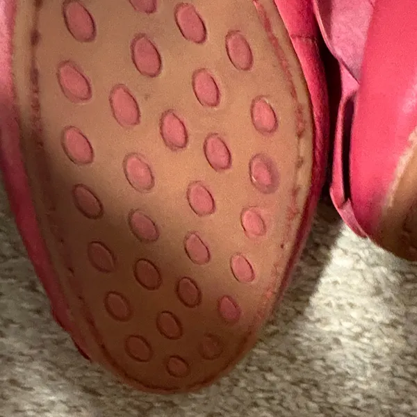 b.o.c. Red Floral Flats Size 9 - Image 7