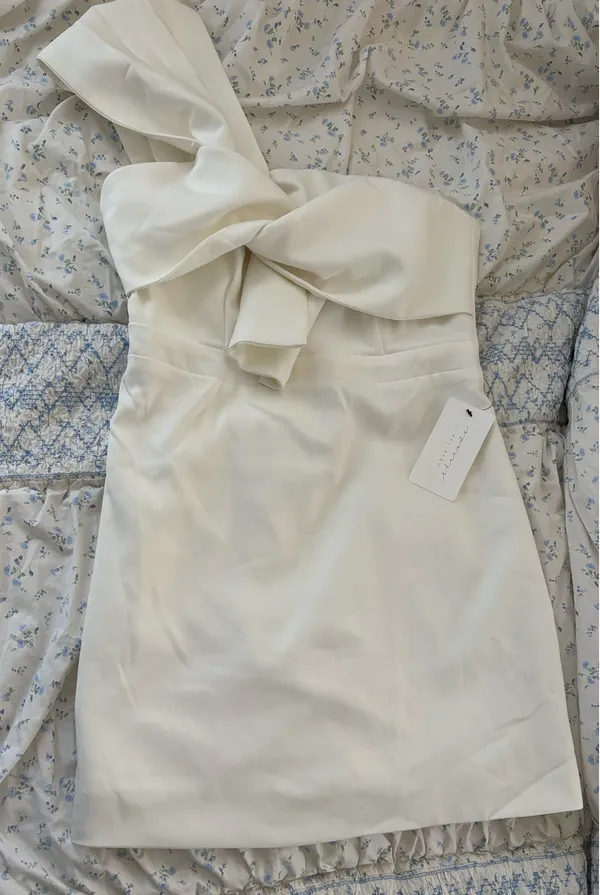 American Threads White Zola One-Shoulder Mini Dress - Image 2