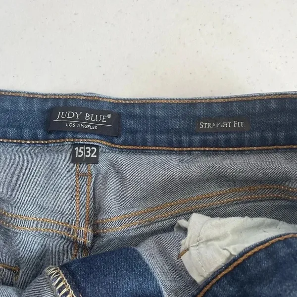 Judy Blue High Waisted Straight Fit Distressed Fray Hem Jeans 15/32 Plus EUC 021 - Image 9