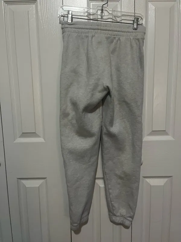 Aritzia TNA Sweatfleece Cozy Fleece Boyfriend Fit Sweatpants Light Grey XS - Image 5