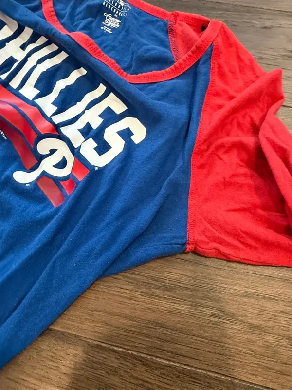 Campus Lifestyle Philadelphia Phillies Women’s 3/4 Sleeve Raglan Tee Size Large - C58-029 - Image 6