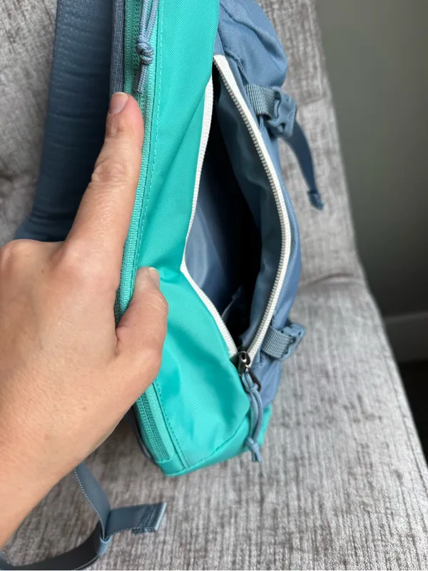 Patagonia Atom Sling 8L bag - Image 4