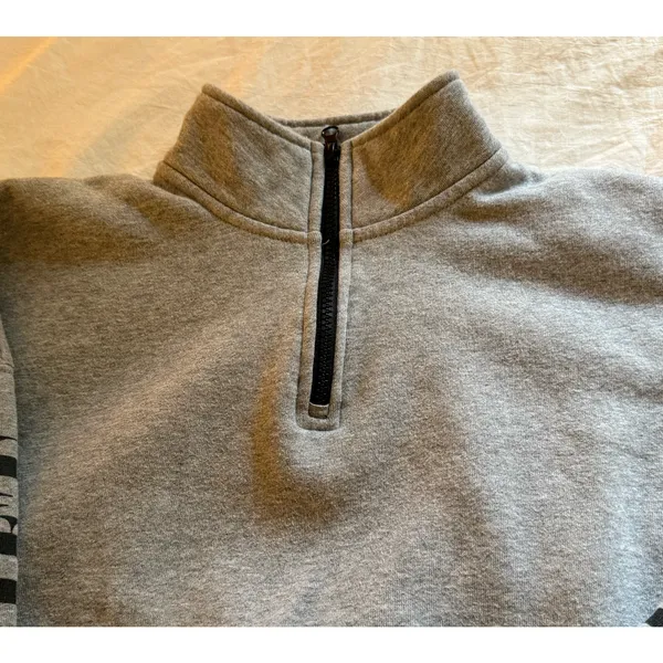 Taylor Swift Eras Tour Sweatshirt Size M Gray Graphic Logo 1/4 Zip Official Merc - Image 6