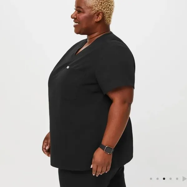 Figs Black Scrub Top 4X - Image 4