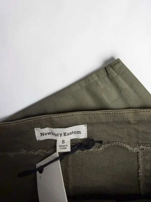 Newbury Kustom Olive Green‎ Button-Front Frayed Hem Denim Mini Skirt - Small - Image 3