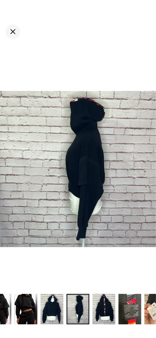 FP Movement Snow Flow Hoodie in Black Combo NWT. Gorgeous cropped hoodie. Two-layer sleeves. Stretchy oversize boxy fit. 20.5” bust 17.5” long - Image 4