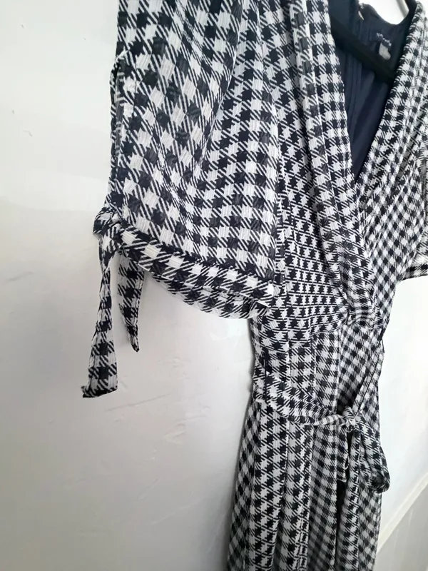Tommy Hilfiger Dress Women’s 6 - Image 8