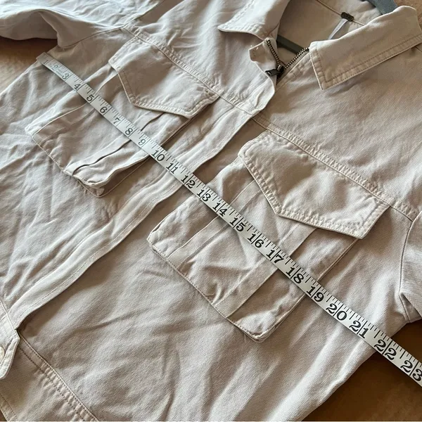 YFB Young Fabulous & Broke Beige Flap pocket Crop jacket, tencell blend, L NWOT - Image 10