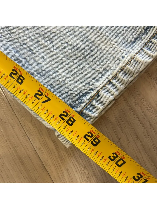 Levi’s 90s Y2K Middy Straight Jeans Women’s 26 Light Acid Wash High Rise Denim - Image 6