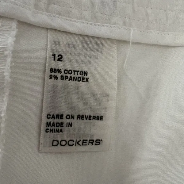 Dockers Women’s Skort‎ 12 Golf Pickleball White - Image 4