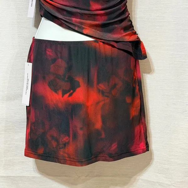 Princess Polly Maribella Set Black Red Abstract Ruched Mini Skirt Two Piece US 4 - Image 4