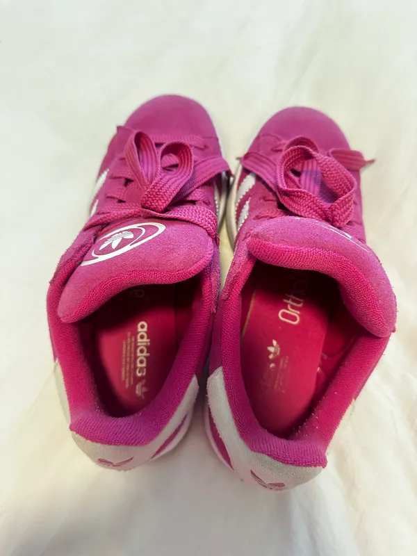 Adidas Pink Campus Shoes - Image 2