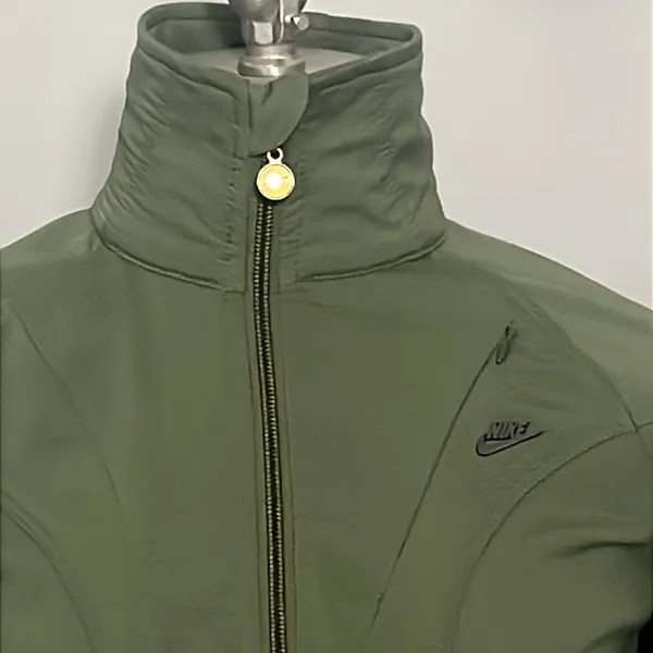 Nike VINTAGE XS Green Tennis Full Zip Jacket - Image 2