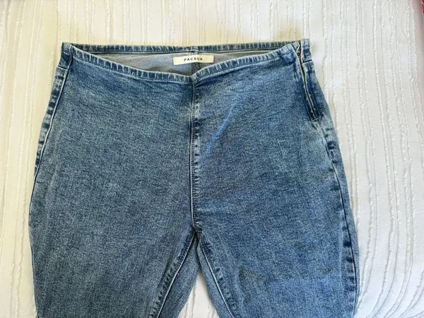 PacSun Low rise Bootcut Jeans - Image 3