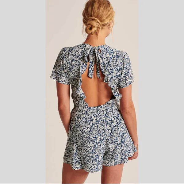 Abercrombie & Fitch Floral Print Open-Back Romper, Size XXS, NWT - Image 3