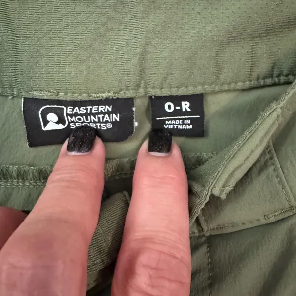 EEUC Eastern Mountain Sports women’s olive green hiking pants size 0-R - Image 2