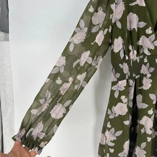 Aritzia‎ Wilfred Wistful Mini Dress Womens M Green Floral Smocked Surplice Neck - Image 5