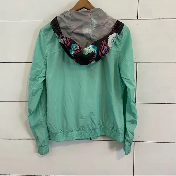 Empyre Hooded Wind Breaker Jacket. Size Large. Green - Image 2