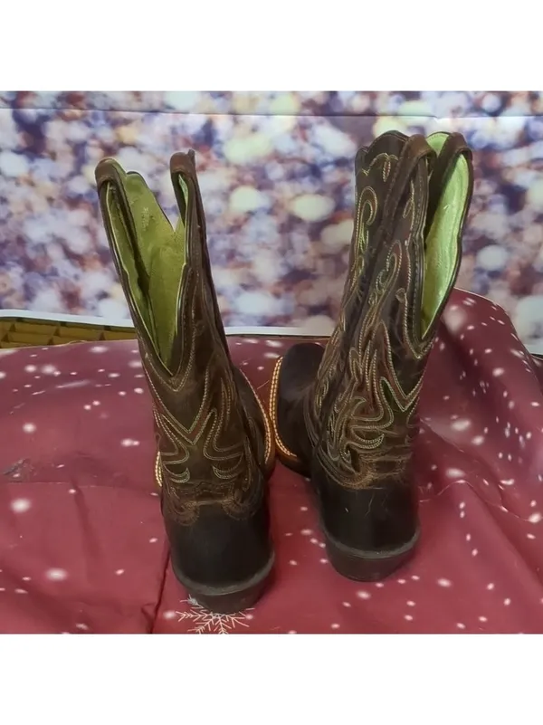 Ariat legend cowboy boots sassy brown size 6B - Image 7