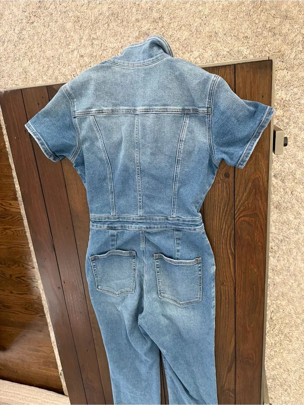 Good American Women’s Light Blue Denim Jumpsuit Jeans - Image 9