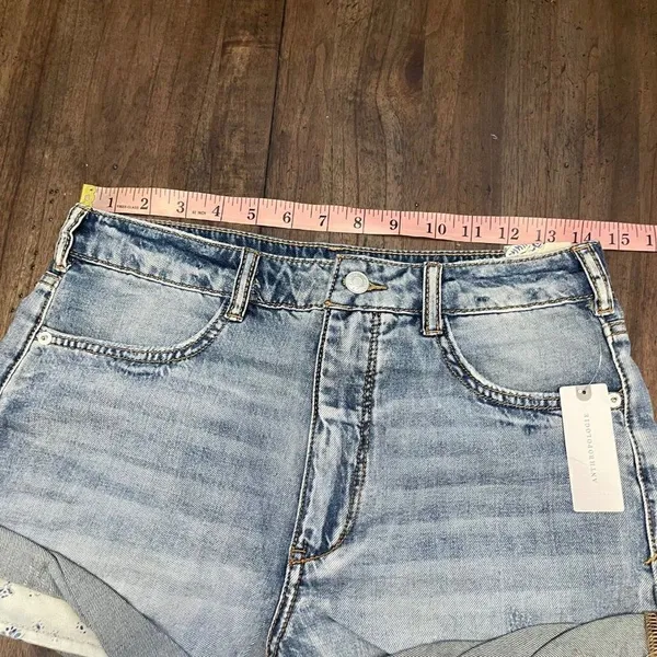 Anthropologie Pilcro Jean Shorts - Image 5