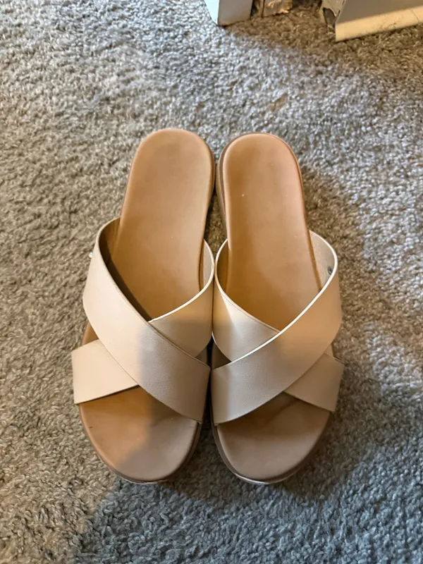 Tan Sandals Size 9.5 - Image 2