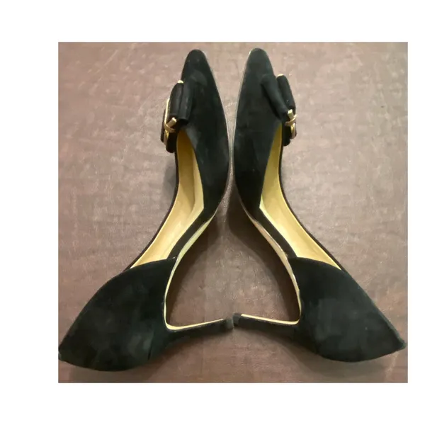 BCBGeneration Black Suede Bow Heels D'Orsay Pointed Toe Kitten Heel Sz 9 Classic - Image 4