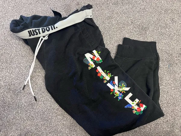 Nike Sweatpants - Image 2