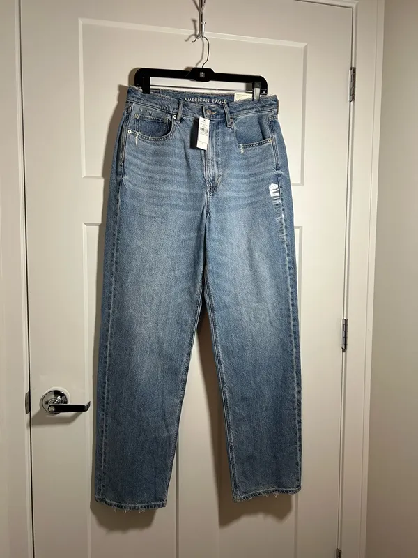 American Eagle Size 12 baggy mom jeans super high rise - Image 5