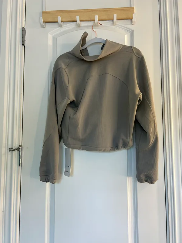 Lululemon Half-Zip Pullover - Image 2