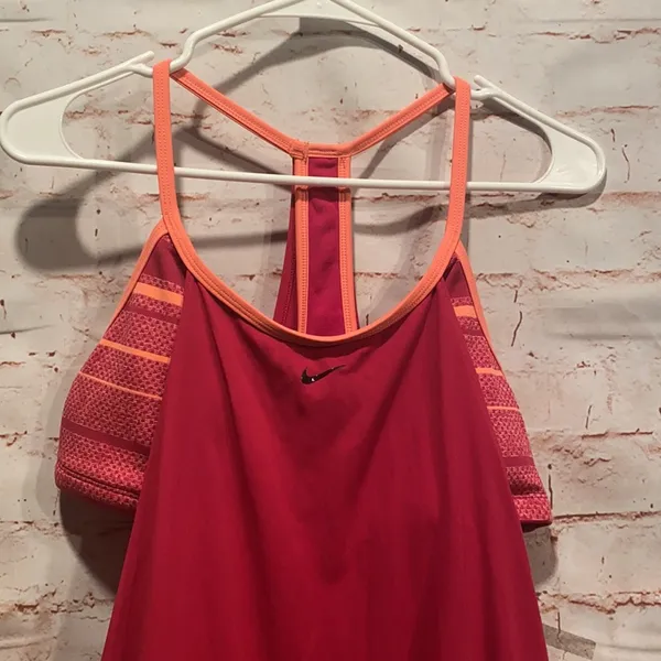 Nike workout tank pink built in padded bra XL strappy t back loose fitting logo - Image 2