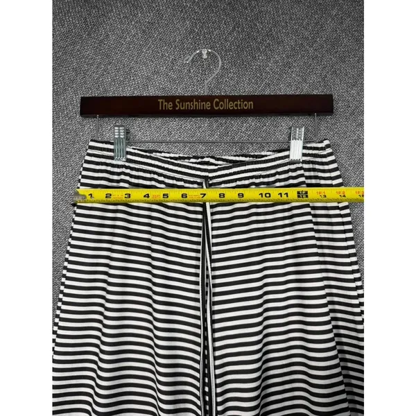 Black And White Striped Wide Leg Pants - Image 3