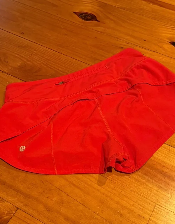 Lululemon Speed Up Low-Rise Lined Short 2.5” Carnation Red - Image 3