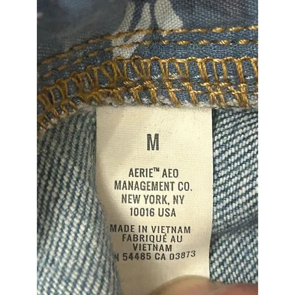 Aerie Daydream Denim Shorts Women M Blue Wash Distressed Cutoff Elastic Waist - Image 8