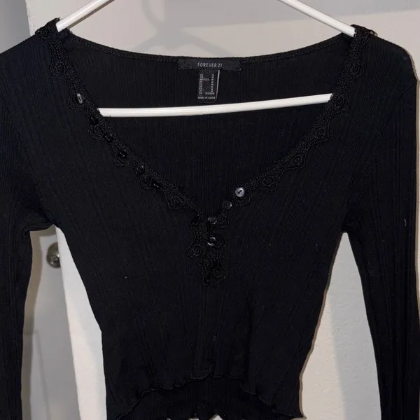 Forever 21 Black Ribbed V-Neck Top - Image 2
