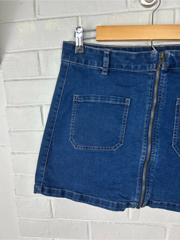 Sincerely Jules Front Pocket Zip Up Denim Mini Skirt Size 30 Blue - Image 4