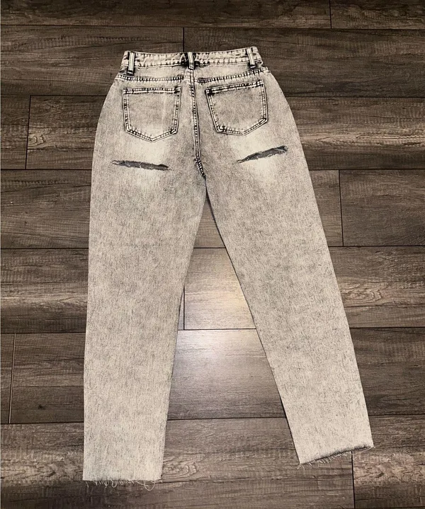 Black stonewashed frayed denim jeans - Image 4