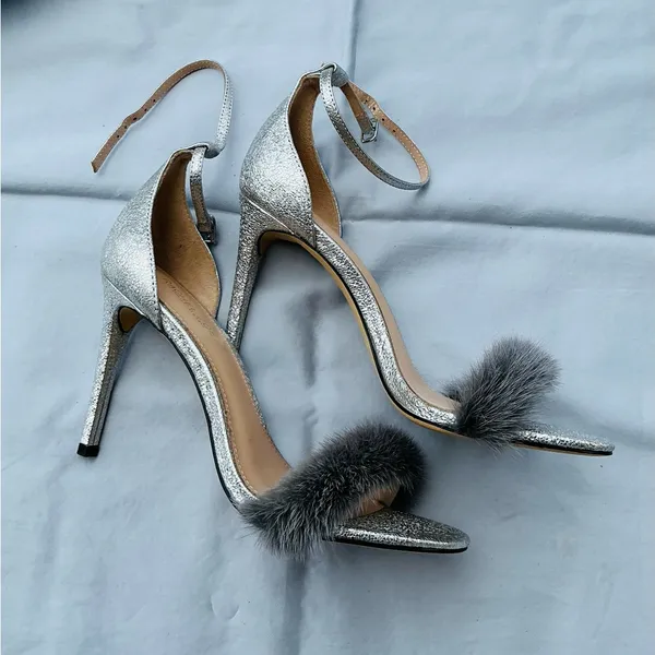 Elegant Silver Heels with REAL Fur Accent🔥🔥🔥 - Image 9