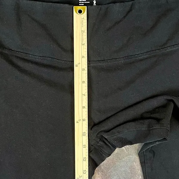 Jockey Women’s Plus Black Cropped Leggings 1X - Image 3
