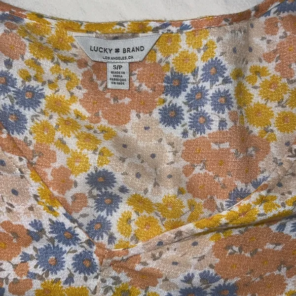 Size S Floral Boho Top - Image 12
