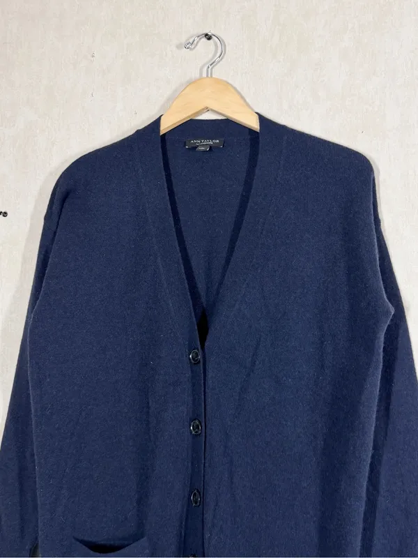Ann Taylor Women’s 100% Cashmere Knit Cardigan Sweater V-Neck in Navy M - Image 2