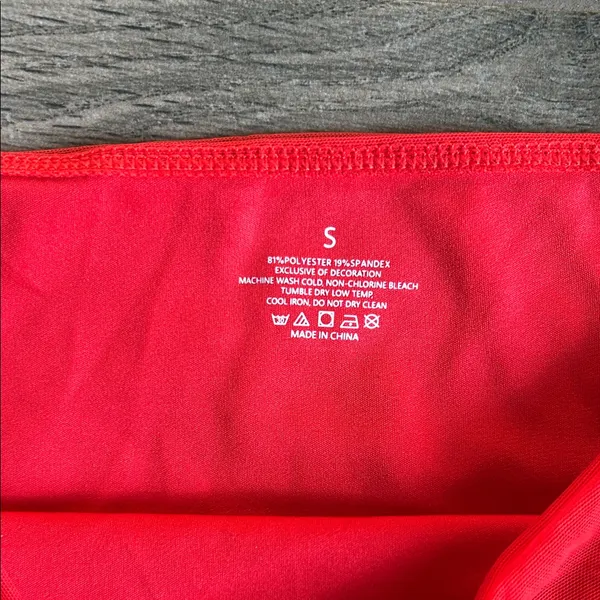 Elegant Red Ruched Women's Top - Image 2