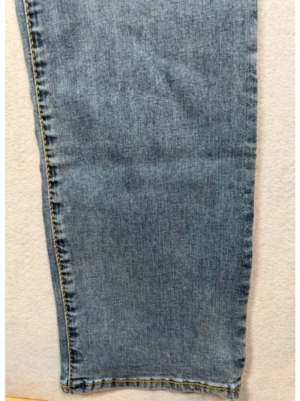 True Religion Billie Big T Jeans Mid Rise Straight Light Wash 206578 Women's 31 - Image 6