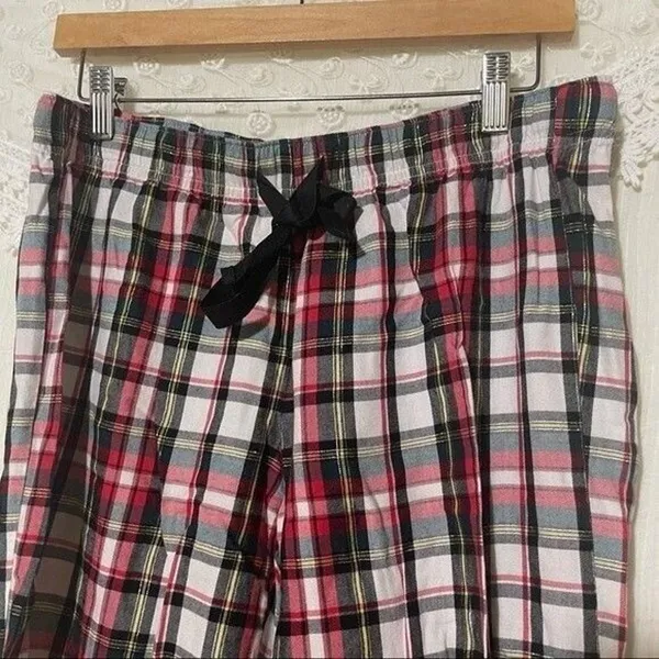 Victoria’s Secret Small Pajama Pants Plaid Red Black White Ribbon Tie - Image 3