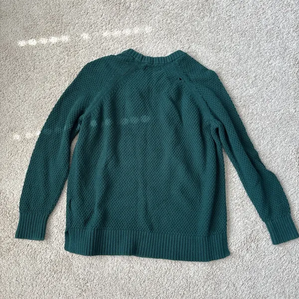 Old Navy Cozy Green Sweater - Image 3
