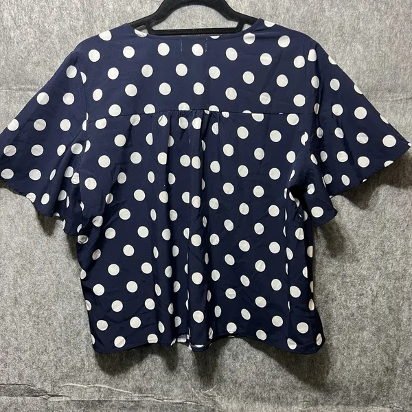 Love Sadie Polka Dot‎ Surplice Blouse Navy Blue White Flutter Sleeve Large - Image 5