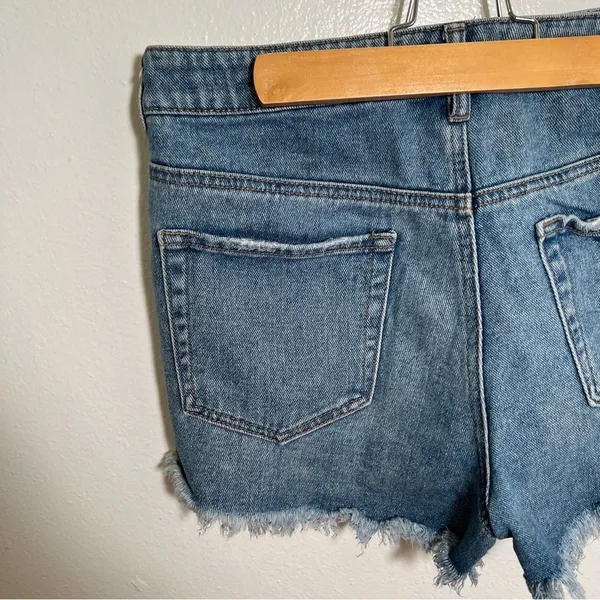 Pacsun Women's Size 29 High Rise Festival Short Medium Wash Cut Off Denim Cotton - Image 5