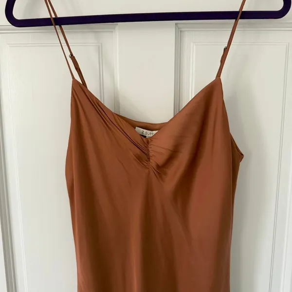 boho indie wedding guest Z Supply Lark Slip Midi Dress in Penny size - Image 5